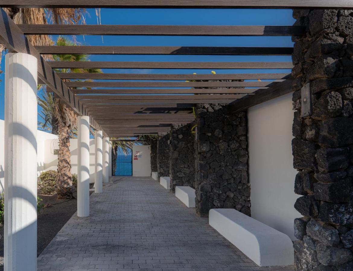 luxury casa playa roca bord de mer Costa Teguise Eksteriør bilde