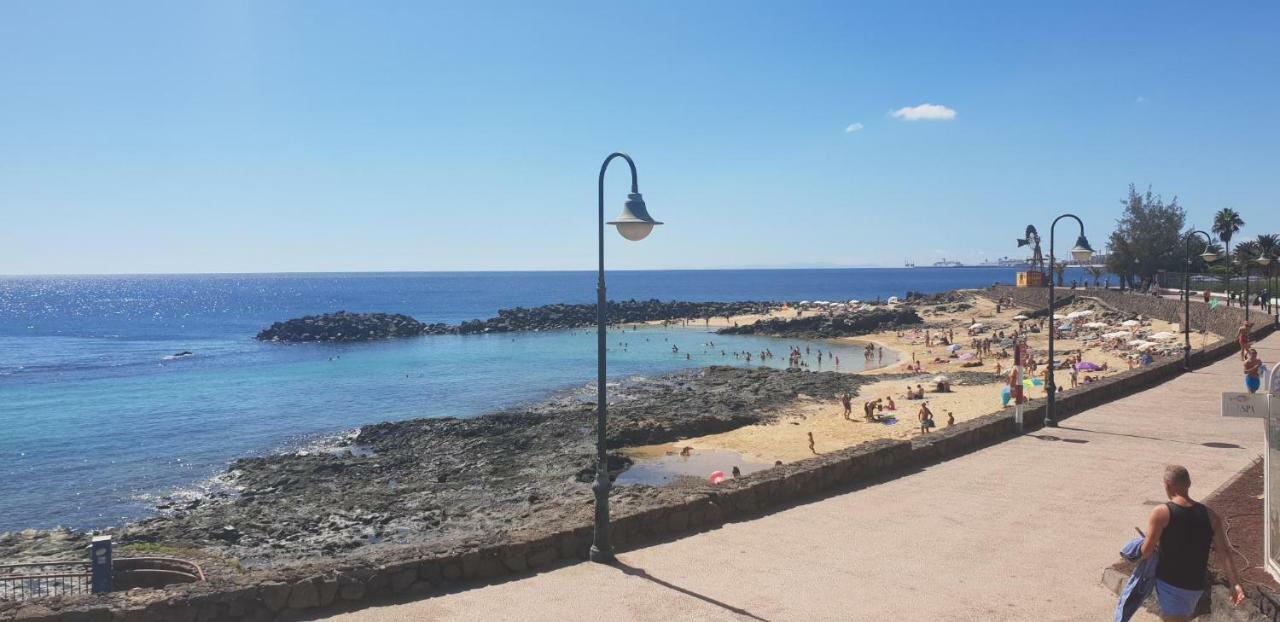 luxury casa playa roca bord de mer Costa Teguise Eksteriør bilde